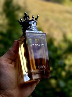 Lattafa Dynasty Eau De Parfum