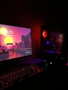 Core i7 - Intel i7 - 16GB GB DDR4 - HDD disk