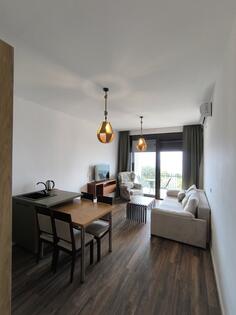 Jednosoban stan 55m2 - Budva - > Okolina grada