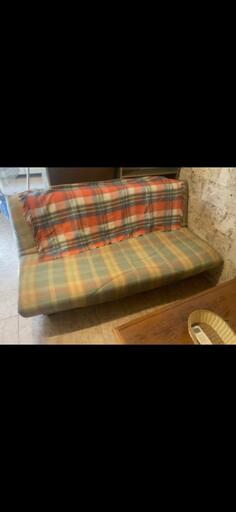 Prodajem kauč I francuski