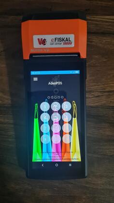 Prodajem fiskalnu kasu / Model: SUNMI V2