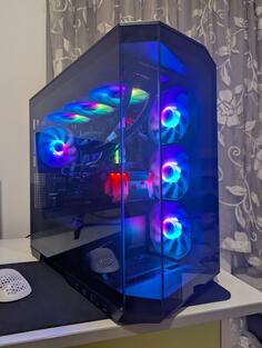 AMD Ryzen 7 - 32GB GB DDR5 - SSD disk