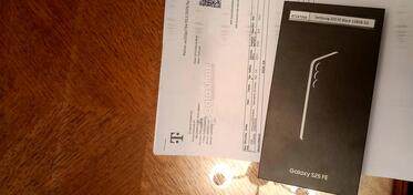 Samsung - Galaxy S25 FE -NOVO
