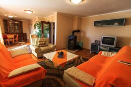 Porodična kuća 140m2 - Bar - Burtaiši