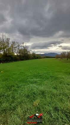 Građevinsko zemljište 1594m2 - Nikšić - Nikšić (uži dio)