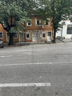 Kancelarija 42m2 - Danilovgrad - Centar grada