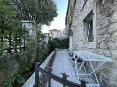 Jednosoban stan 47m2 - Kotor - Škaljari