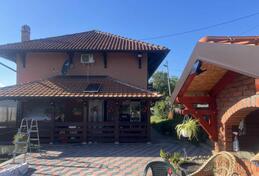 Porodična kuća 160m2 - Gornji Milanovac - Brđani