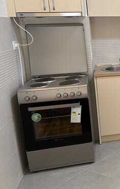 Prodajem nekoriscen sporet