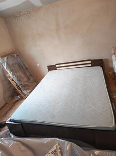 Bračni krevet kao nov