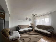 Garnitura, ocuvana totalno. Bez ostecenja 