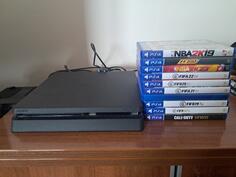 Sony - PlayStation 4