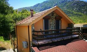 Porodična kuća 66m2 - Bar - Đurmani