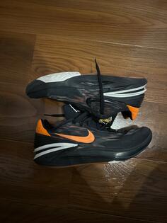 Kosarkaska patika gt cut 2 Black Phanton Orange