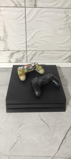 Play Station 4 Pro 1.000 gb za PlayStation 4