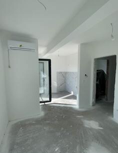 Jednosoban stan 32m2 - Podgorica - Podgorica (uži dio)