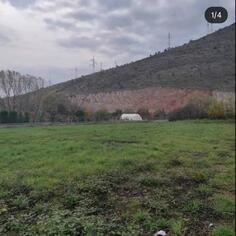 Građevinsko zemljište 2445m2 - Podgorica - Tološi