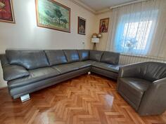 Prodajem Luksuznu Ugaonu Garnituru i Fotelju - Super Stanje! 