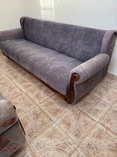 Prodajem dva kauca moze i 1