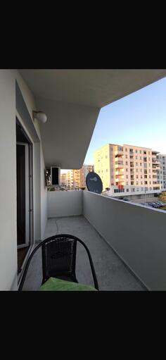 Jednosoban stan 65m2 - Podgorica - Blok 9 blok ix