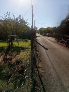 Građevinsko zemljište 340m2 - Podgorica - Tološi