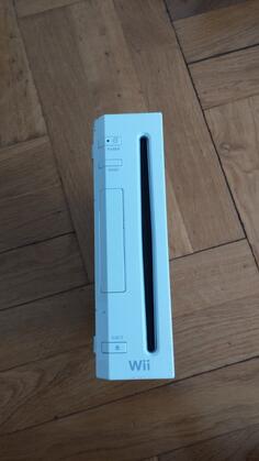 Nintendo - Wii