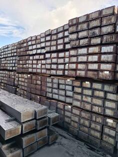 Drveni železnički pragovi