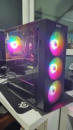 RYZEN GEJMER (9600X, 32GB, RX 7600, SSD 500GB...) - AMD Ryzen 5 - 32GB GB DDR5 - HDD + SSD