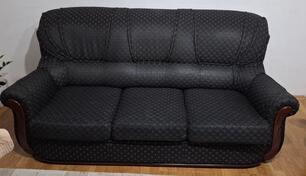 Prodajem dobro ocuvan trosjed, dvosjed i fotelju. 