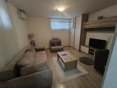 Garsonjera 28m2 - Podgorica - Iza Delte (1. Maj)