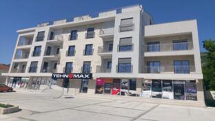 Trosoban stan 236m2 - Tivat - > Okolina grada