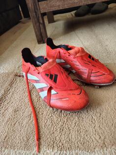 Kopačke Predator 42,5