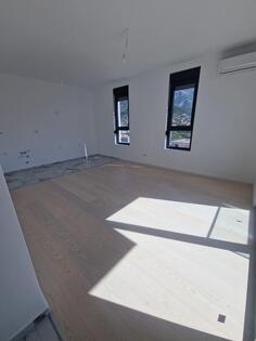 Jednosoban stan 47m2 - Bar - Bar (uži dio)