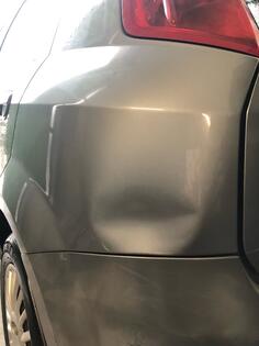 Limarija udubljenja udaraca bez farbanja