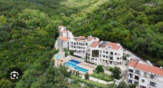 Jednosoban stan 39m2 - Herceg Novi - > Okolina grada