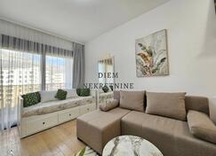 Garsonjera 34m2 - Bar - Bar (uži dio)