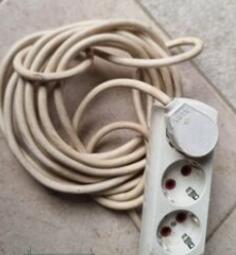 Ostalo - produžni sa 3 utičnice utičnica