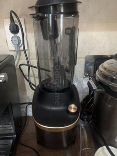 Blender sokovnik