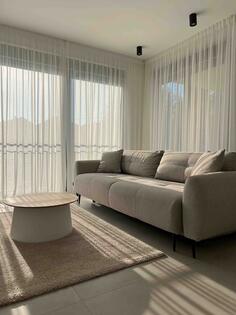 Dvosoban stan 70m2 - Tivat - Gradiošnica