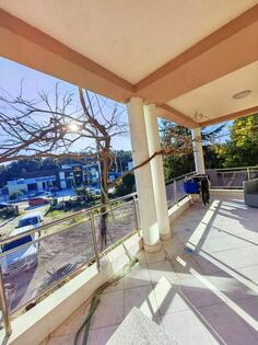 Trosoban stan 130m2 - Tivat - Mrčevac