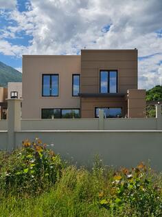 Vila 200m2 - Danilovgrad - Grlić