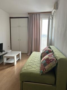 Garsonjera 25m2 - Podgorica - Pobrežje