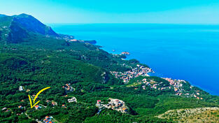 Građevinsko zemljište 802m2 - Budva - > Okolina grada