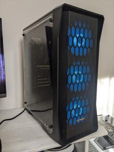 Ryzen 5 gejmerski kompjuter - AMD Ryzen 5 - 16GB GB DDR4 - SSD disk
