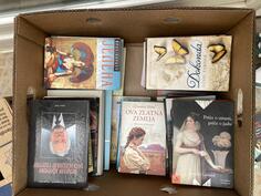 80 knjiga raznih u paketu