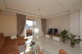 Dvosoban stan 84m2 - Tivat - > Okolina grada Kava