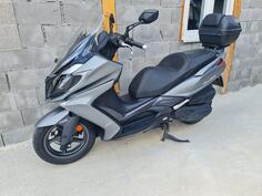 Kymco - Downtown