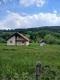 Porodična kuća 200m2 - Pljevlja - > Okolina grada