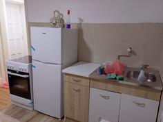 Garsonjera 20m2 - Nikšić - Centar grada kod elektroprivrede