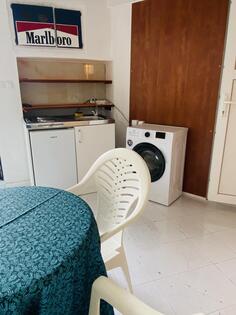 Dvosoban stan 70m2 - Budva - Bijeli Do